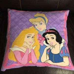 COPY - NEW Disney Princesses Reversible Pillowcase Zipper